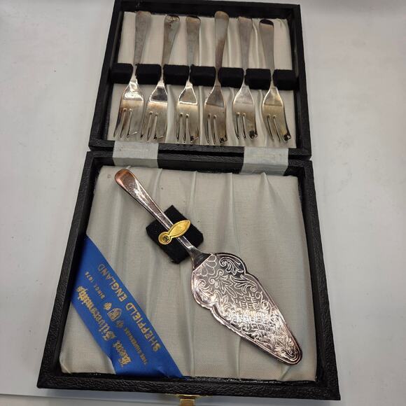 Kent Silversmiths Sheffield Silver Plated Forks & Server Set in Box England - Picture 5 of 16